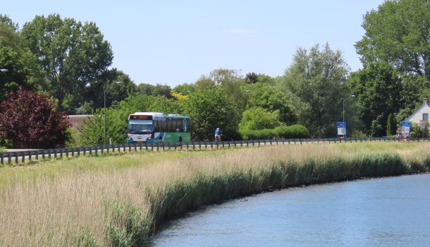 Eropuit met de bus