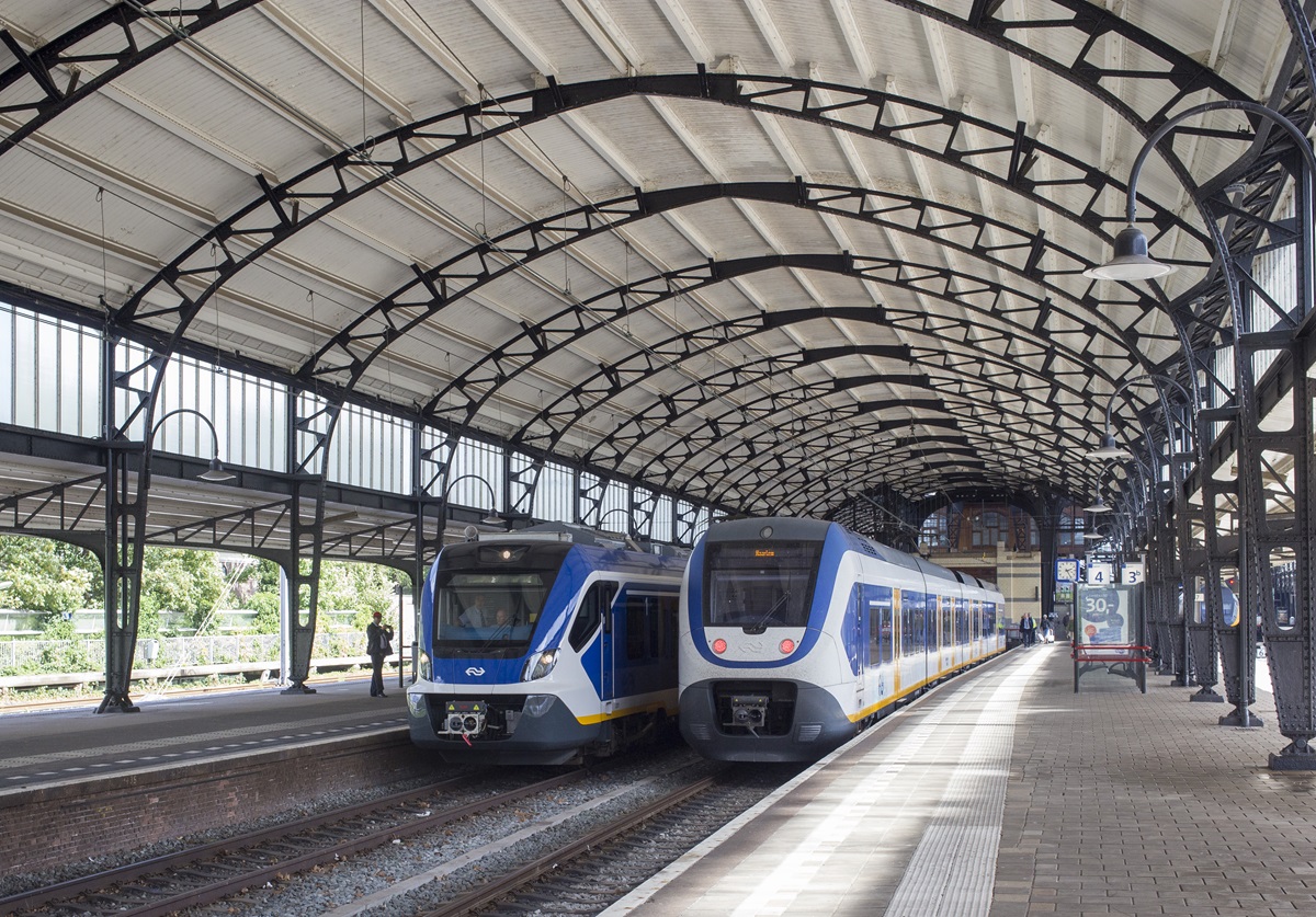 "Maak in spoordebat keuzes vóór de reiziger!"