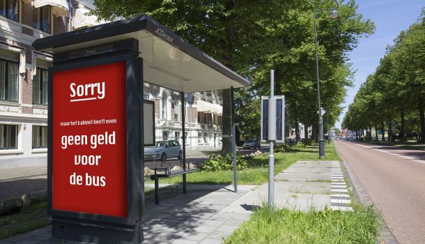 Bushalte geen geld voor de bus