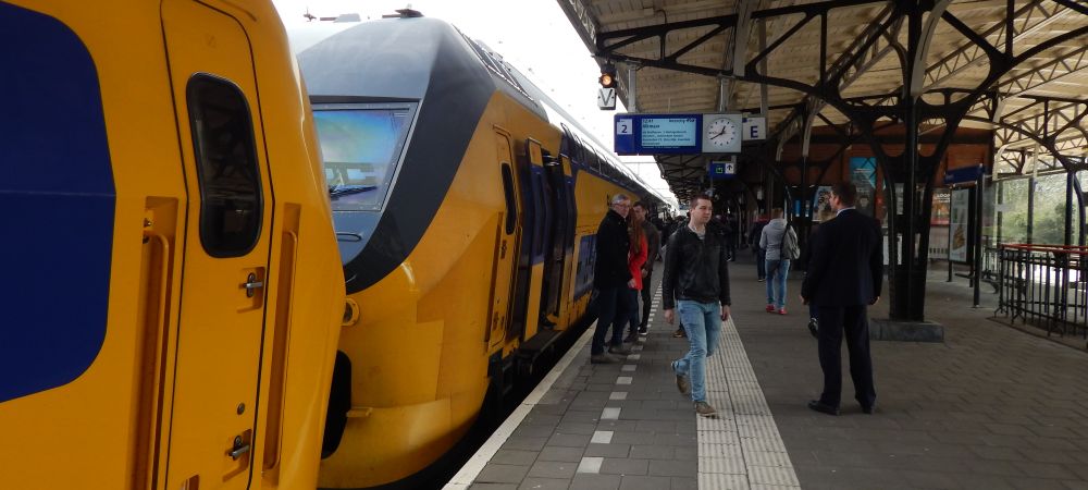 Intercity op station Weert