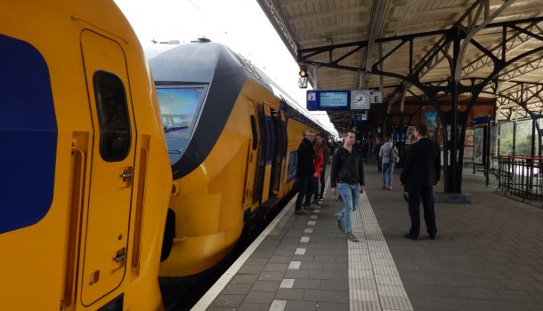Intercity op station Weert