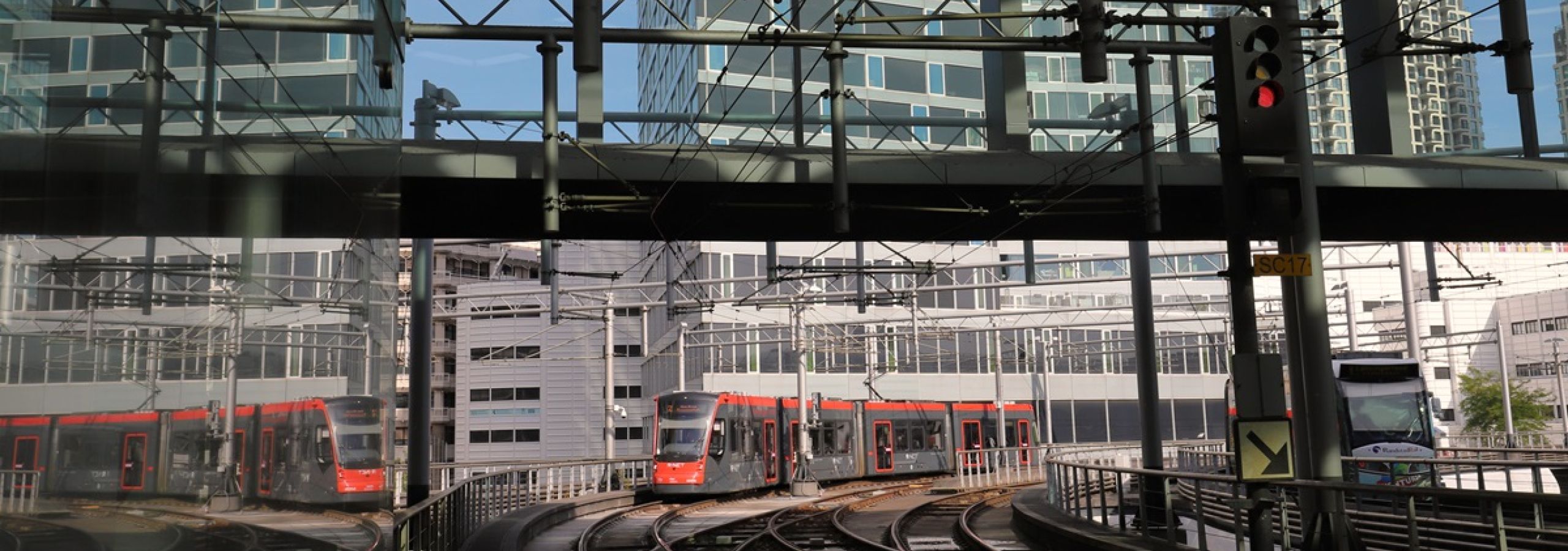 Avenio tram Den Haag